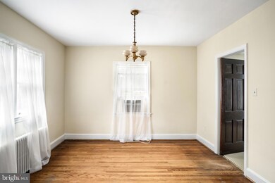 211 Blue Ridge Ave, Front Royal, VA 22630 - photo 6