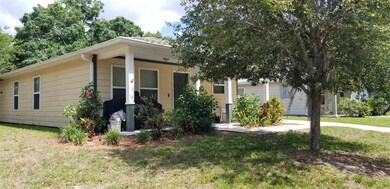 8411 Radio Ln, Tampa, FL 33619 - photo 5