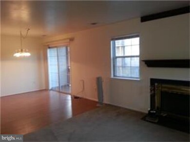 4122 Bayberry Ct, Monmouth Junction, NJ 08852 - photo 2