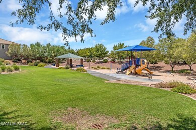 10431 W Guildford Ln, Marana, AZ 85653 - photo 4
