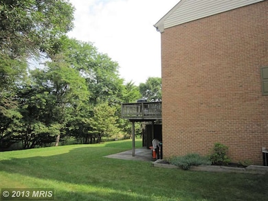 27 Valley Crossing Cir, Cockeysville, MD 21030 - photo 3