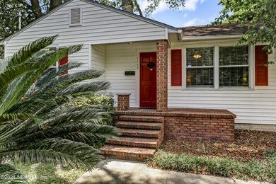 1352 Macarthur St, Jacksonville, FL 32205 - photo 4