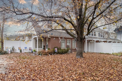 261 Park Ln, Centerville, UT 84014 - photo 2