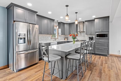 348 W 3 1/2 St, Waconia, MN 55387 - photo 3