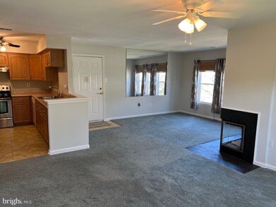 5632 Ringwood Dr unit 705, Halethorpe, MD 21227 - photo 5