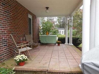 245 Madison Ave W, Holyoke, MA 01040 - photo 5