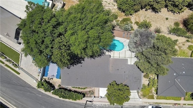 17072 Oak View Dr, Encino, CA 91436 - photo 6