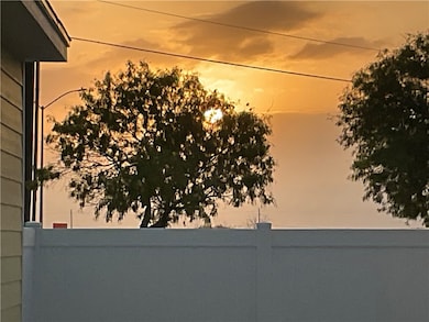 Beautiful sunsets and only a short distance to the