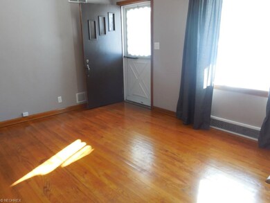 183 Iroquois St, Struthers, OH 44471 - photo 6