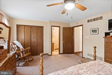 441 Locust Ave, Lindenwold, NJ 08021 - photo 6