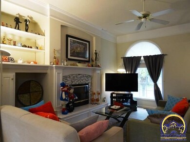 3520 SW Willow Brook Ln, Topeka, KS 66614 - photo 2