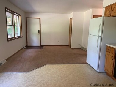 79 Cheltingham Ave, Schenectady, NY 12306 - photo 3