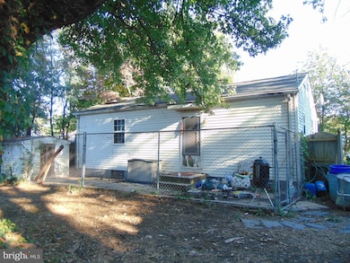 127 Gehrig Ave, Gloucester City, NJ 08030 - photo 3