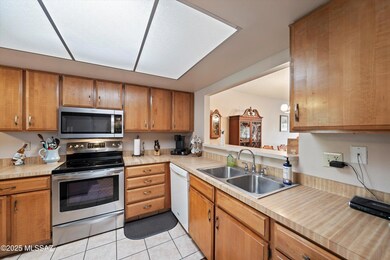 03-Kitchen