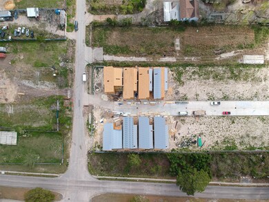 5620 Savyon Dr, Houston, TX 77091 - photo 7