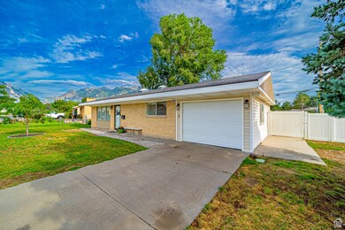 932 E 10465 S, Sandy, UT 84094 - photo 3