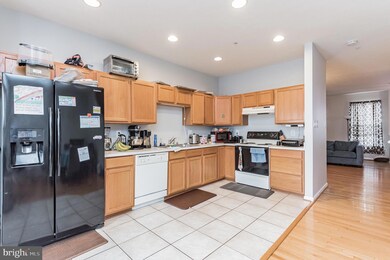 836 Lowe Rd, Middle River, MD 21220 - photo 6