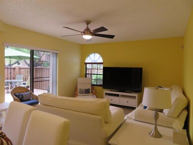 8212 Severn Dr unit A, Boca Raton, FL 33433 - photo 6