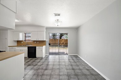 3506 Pine Ridge Ln, Houston, TX 77088 - photo 4