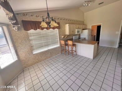 705 S 26th Cir, Mesa, AZ 85204 - photo 6