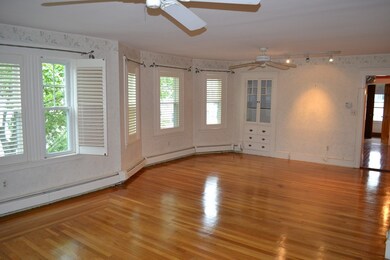 21 Perkins St unit 2, Peabody, MA 01960 - photo 5