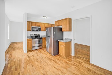 1004 Broad St unit 4S, Hartford, CT 06106 - photo 2