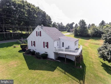 479 White Oak Ln, Leesport, PA 19533 - photo 3