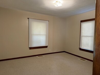 1436 Plum St, Terre Haute, IN 47804 - photo 5