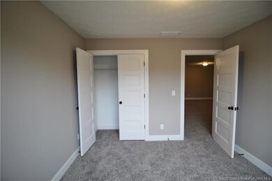 8001 Crestview Ct, Georgetown, IN 47122 - photo 4
