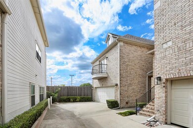 5 Stonebriar Ct, Dallas, TX 75206 - photo 2