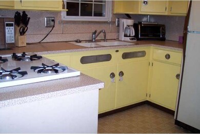 505 Jefferson Blvd, Reading, PA 19609 - photo 7