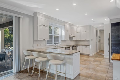 32A Vail Ave, East Quogue, NY 11942 - photo 7