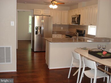 3563 Plumtree Dr unit 13, Ellicott City, MD 21042 - photo 3