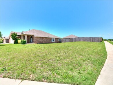 921 Accipiter St, Norman, OK 73072 - photo 5