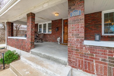 1010 Broadway (52)
