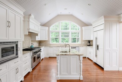 5 Crooked Meadow Ln, Hingham, MA 02043 - photo 5