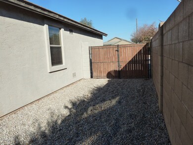 RV GATE