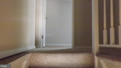 6020 Rowanberry Dr, Elkridge, MD 21075 - photo 2