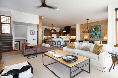 las_vistas_28_interior_living_c