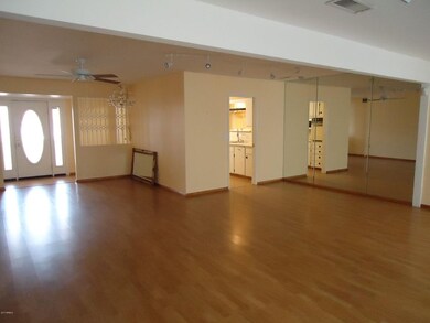 10148 W Ironwood Dr, Sun City, AZ 85351 - photo 6