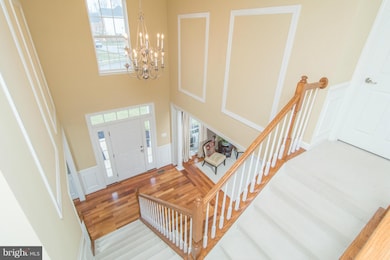 13807 Vanderbilt Way, Laurel, MD 20707 - photo 3