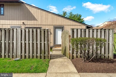 540 Glen Ct, Glen Burnie, MD 21061 - photo 2