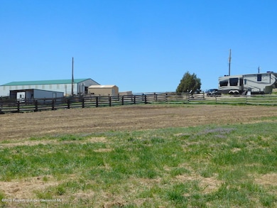 405 Hill Dr, Craig, CO 81625 - photo 3