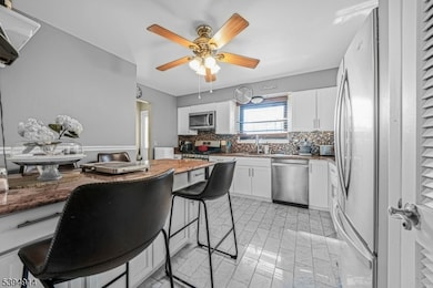 3203 Astor Close, Hillsborough, NJ 08844 - photo 5