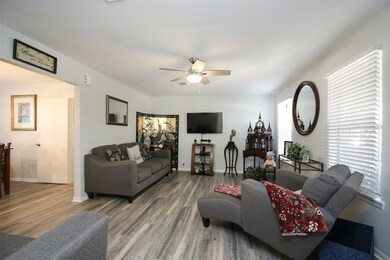 4509 Kingsbury St, Houston, TX 77021 - photo 3