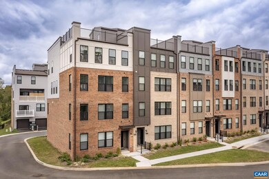 828 Wesley Ln unit A, Charlottesville, VA 22911 - photo 6