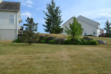 288 Park Ridge Dr, Easton, PA 18040 - photo 4