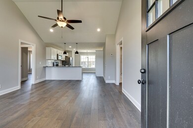 214 Graham Way, Shelbyville, TN 37160 - photo 4