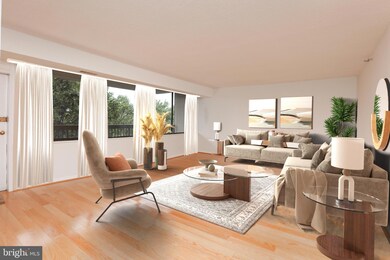 Skyline House unit 405, Baileys Crossroads, VA 22041 - photo 4