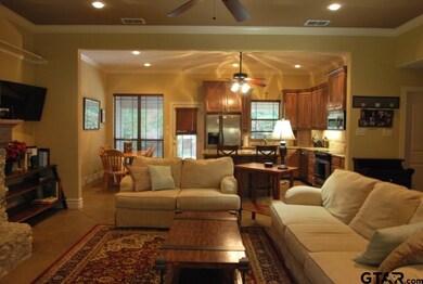 8225 8225 Robert E Lee Dr, Tyler, TX 75703 - photo 2